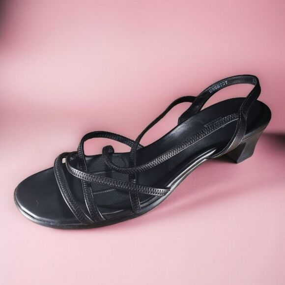 Munro American Strappy Stretch Low Heels - Picture 1 of 6